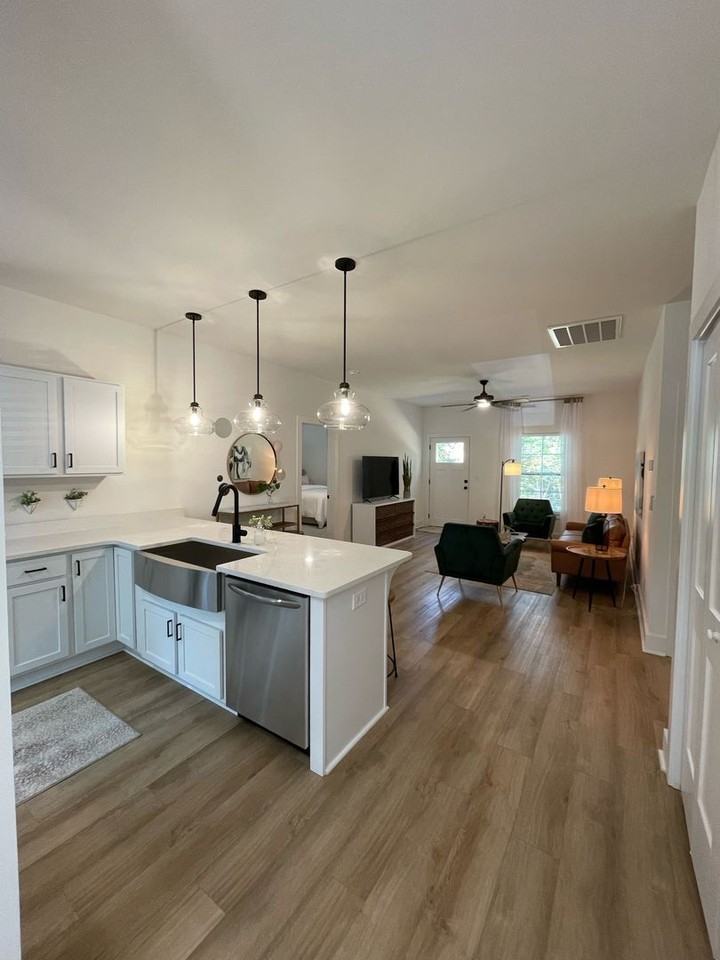 3 Bed/3 Bath Brand New Home, located 10 minutes from Clemson University - Photo 3 of 23