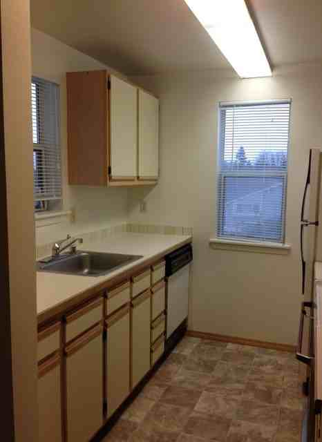 5048 - Photo 2 of 12