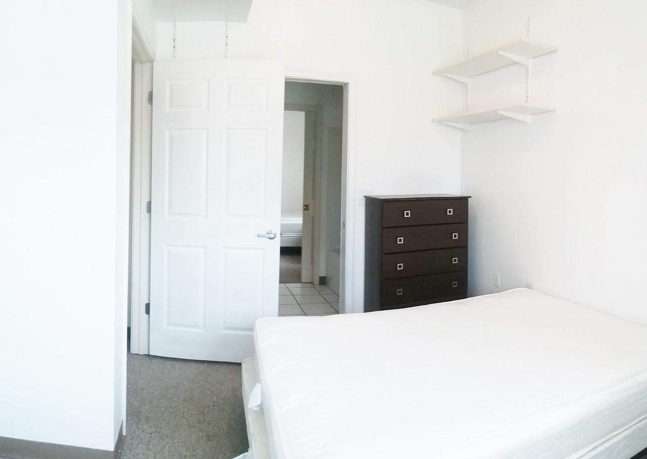 905SEC - Photo 2 of 13