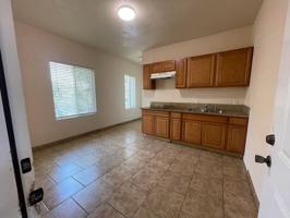 featured image of 186 S L St