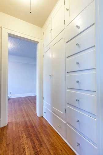 ESTELLE COURT APARTMENTS (MCM10) - Photo 7 of 13