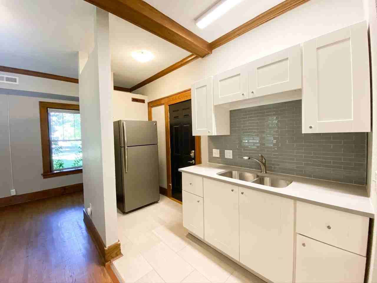 Welch 304 - Photo 4 of 17