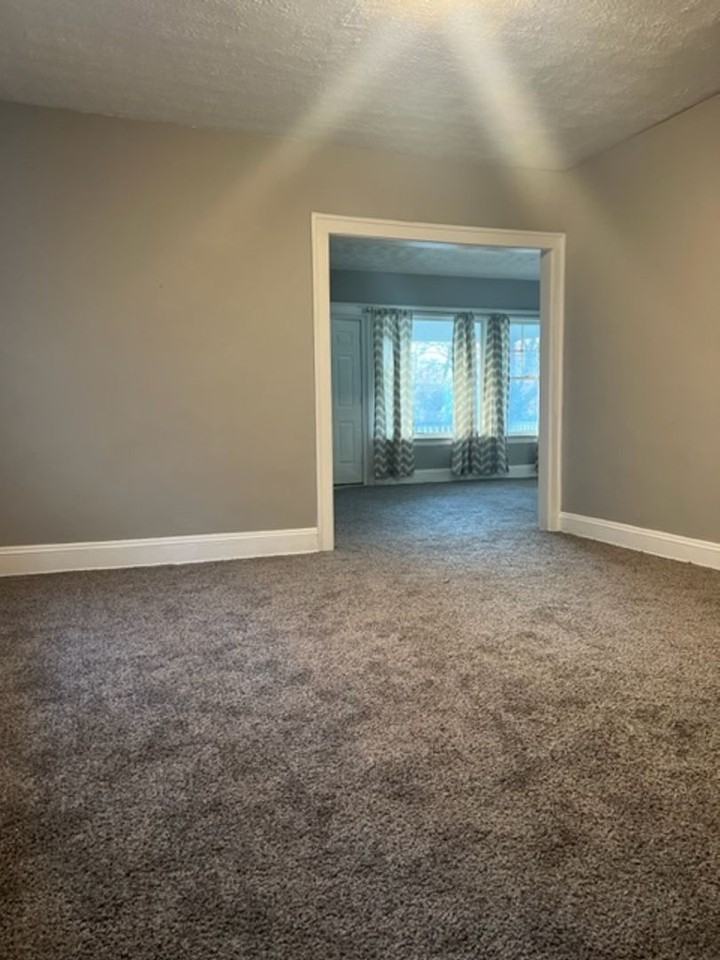 2661 Martin Luther King Jr - Photo 3 of 9