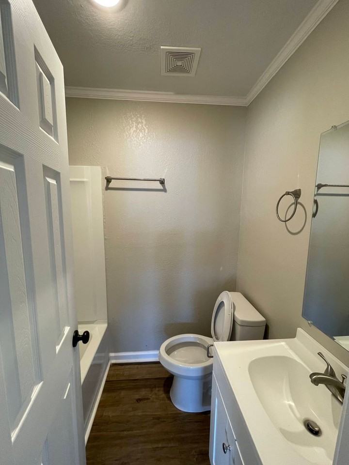 Vue on Nettleton - Photo 3 of 13