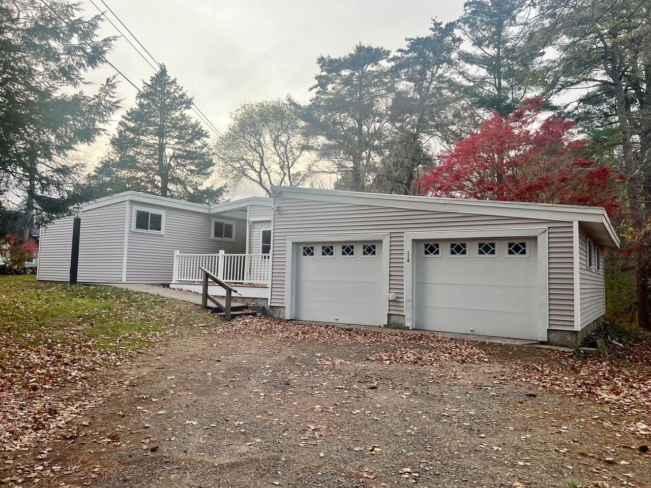 118 Central Street - Photo 3 of 12