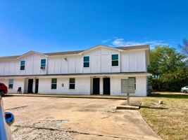 featured image of Zuni Dr