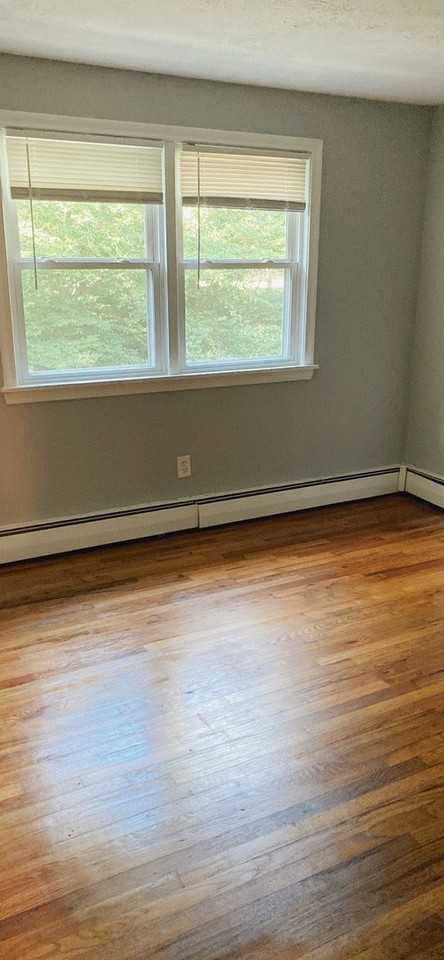 Clubhouse - Photo 4 of 27