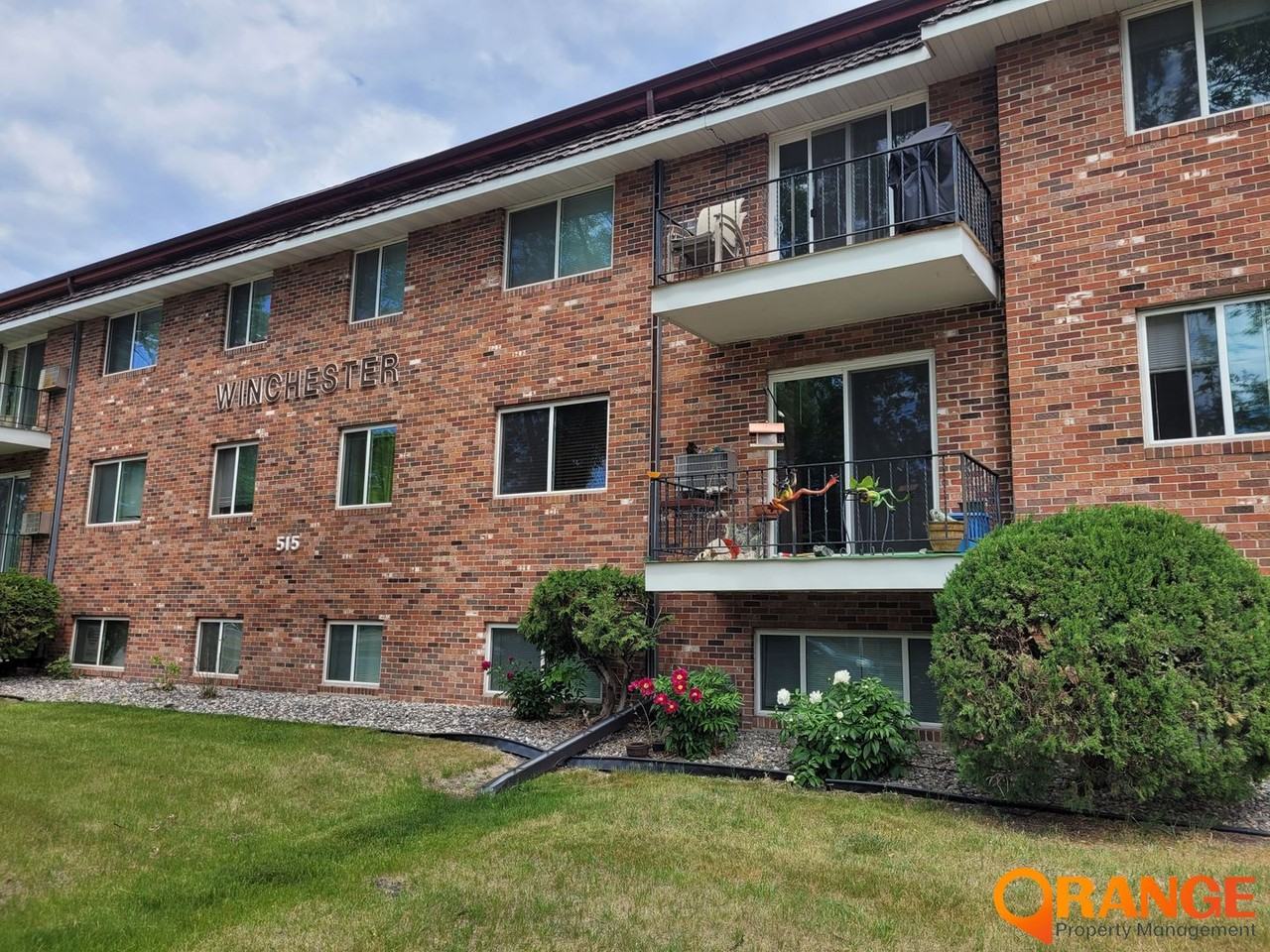 Winchester Apartments - Photo 2 of 33