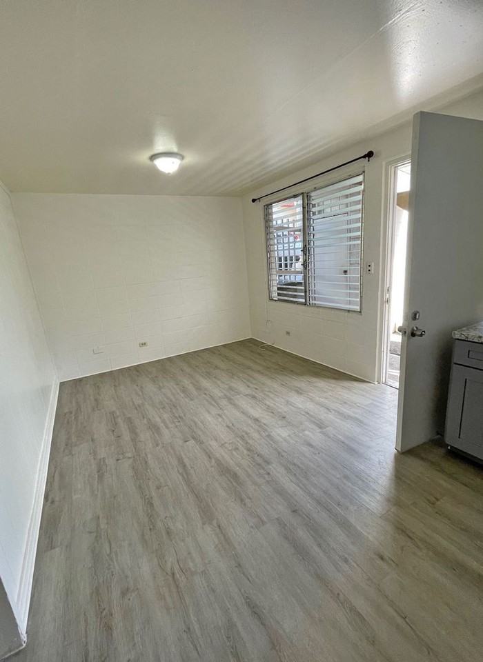 518nschool - Photo 3 of 3