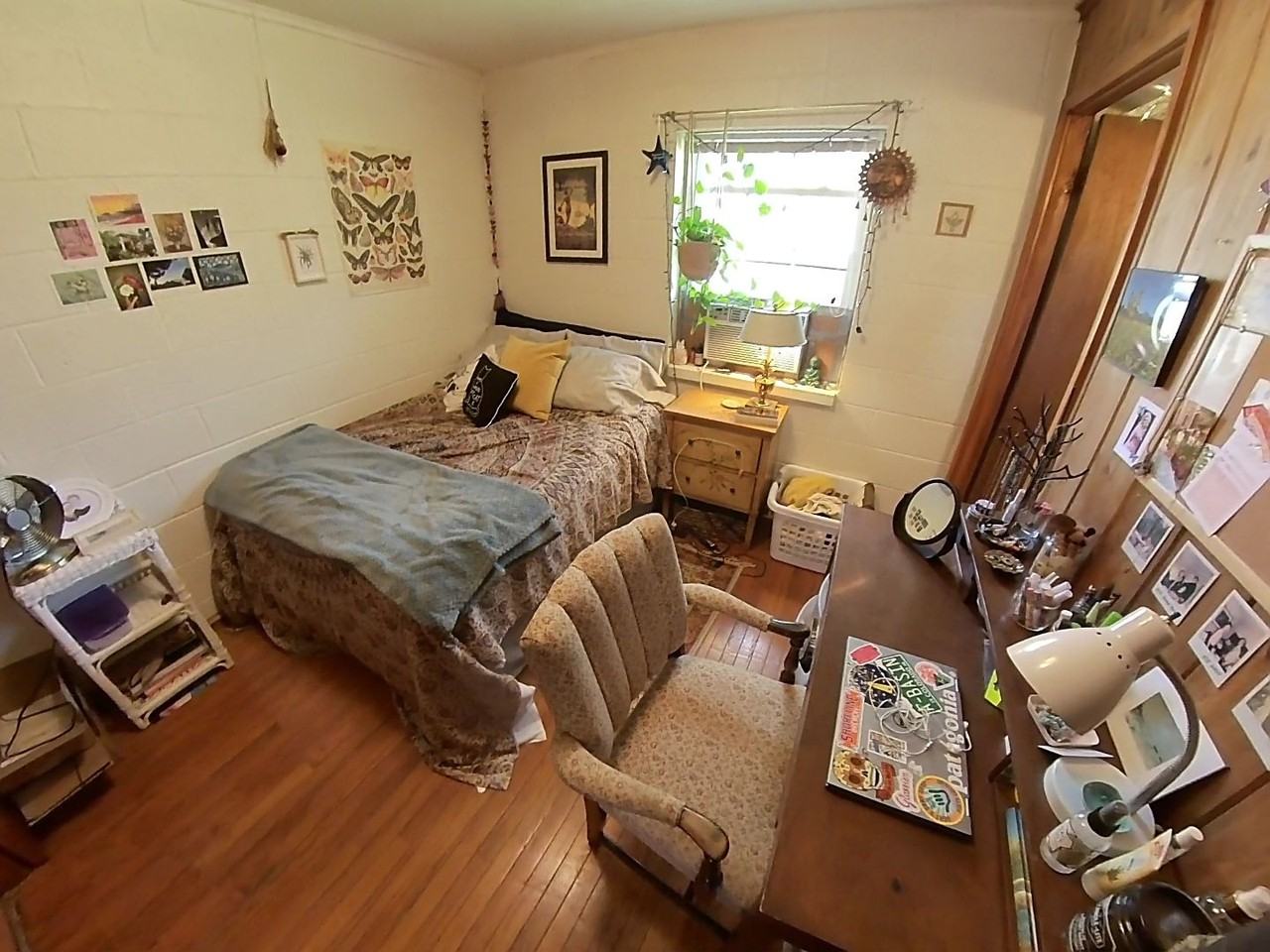 1202 N Dunn St - Photo 4 of 15