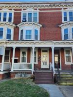 featured image of 920 W King St
