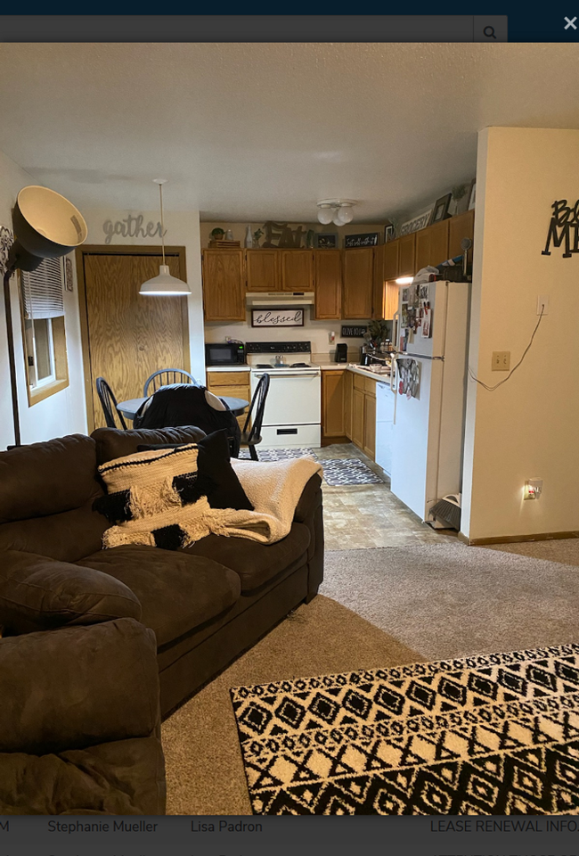 Cottage Apartments - Photo 2 of 7