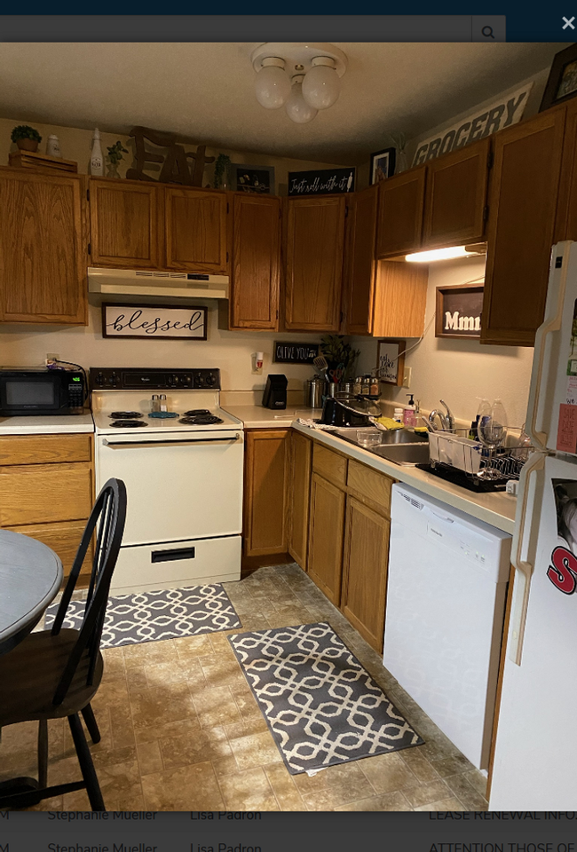 Cottage Apartments - Photo 3 of 7