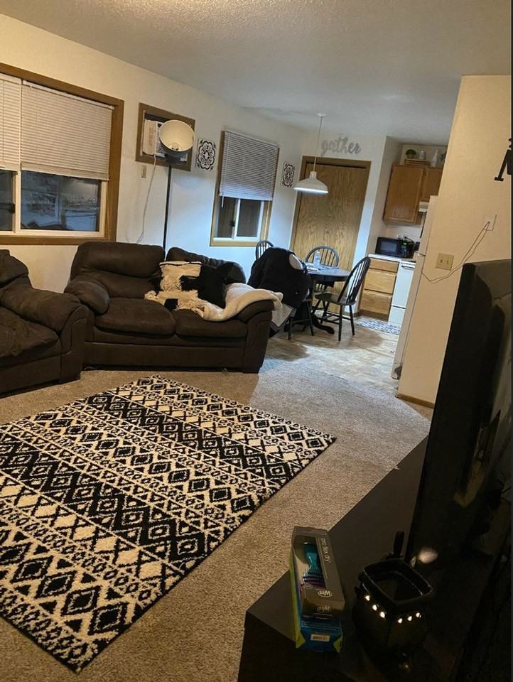 Cottage Apartments - Photo 7 of 7