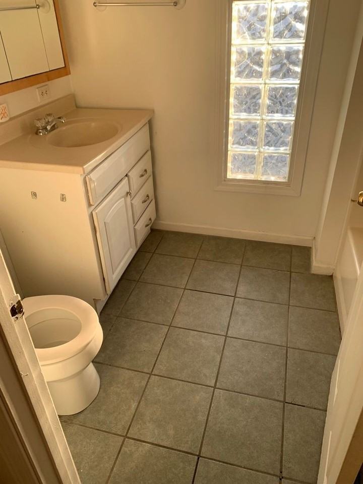 1208 59th St. (Duplex) - Photo 2 of 11