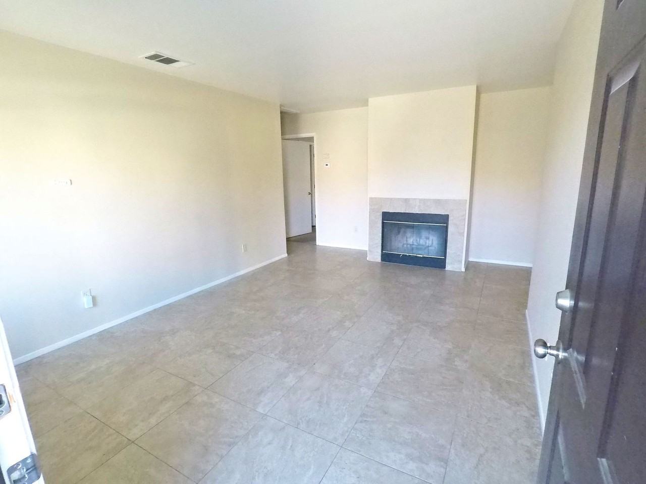 BroHall Apartments 3120 Brookfield Loop, Bakersfield, CA 93311 Zumper