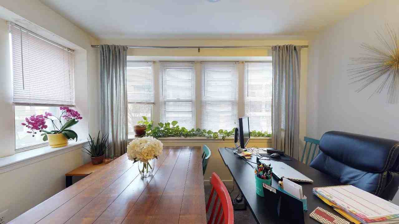 Walnut Court Apartments - Photo 6 of 24