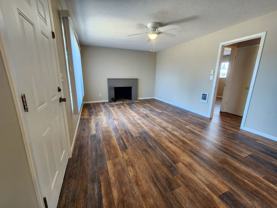 Refurbished 2 Bed 1 Bath with W/D in unit - Photo 1 of 1
