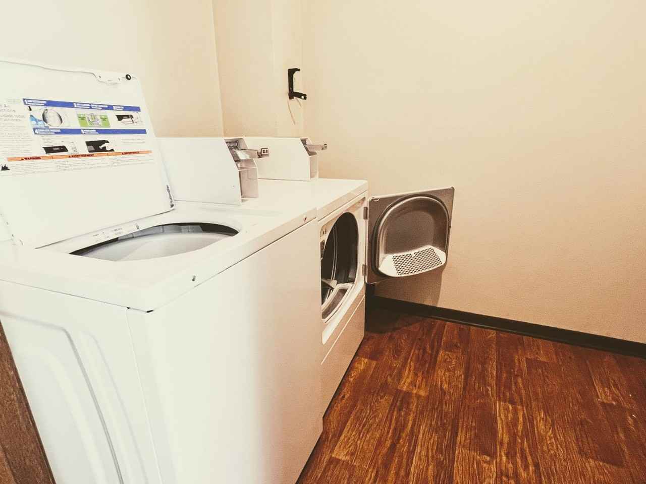 2810 Grand Ave - Photo 7 of 11