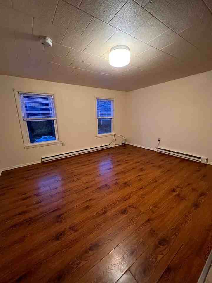 367 1/2 St Paul St Apartments 367 1/2 Saint Paul St, Burlington, VT