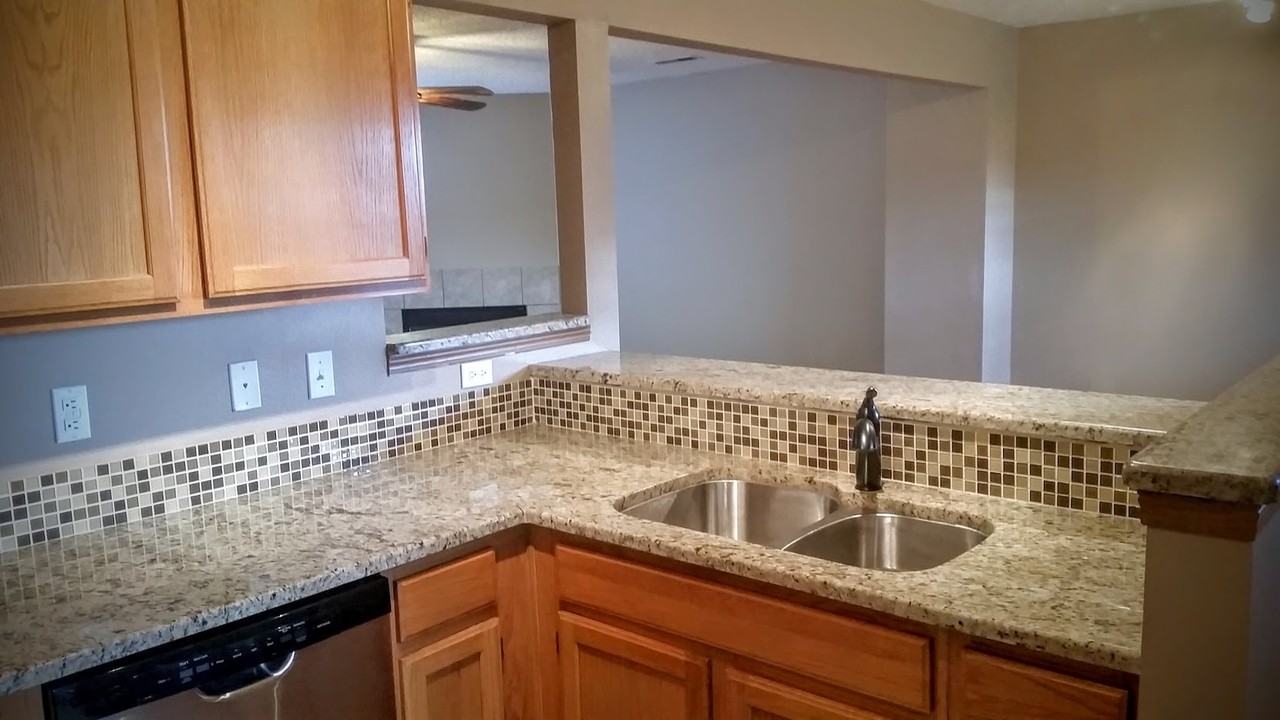 Courtside Townhomes, LLC - Photo 2 of 16