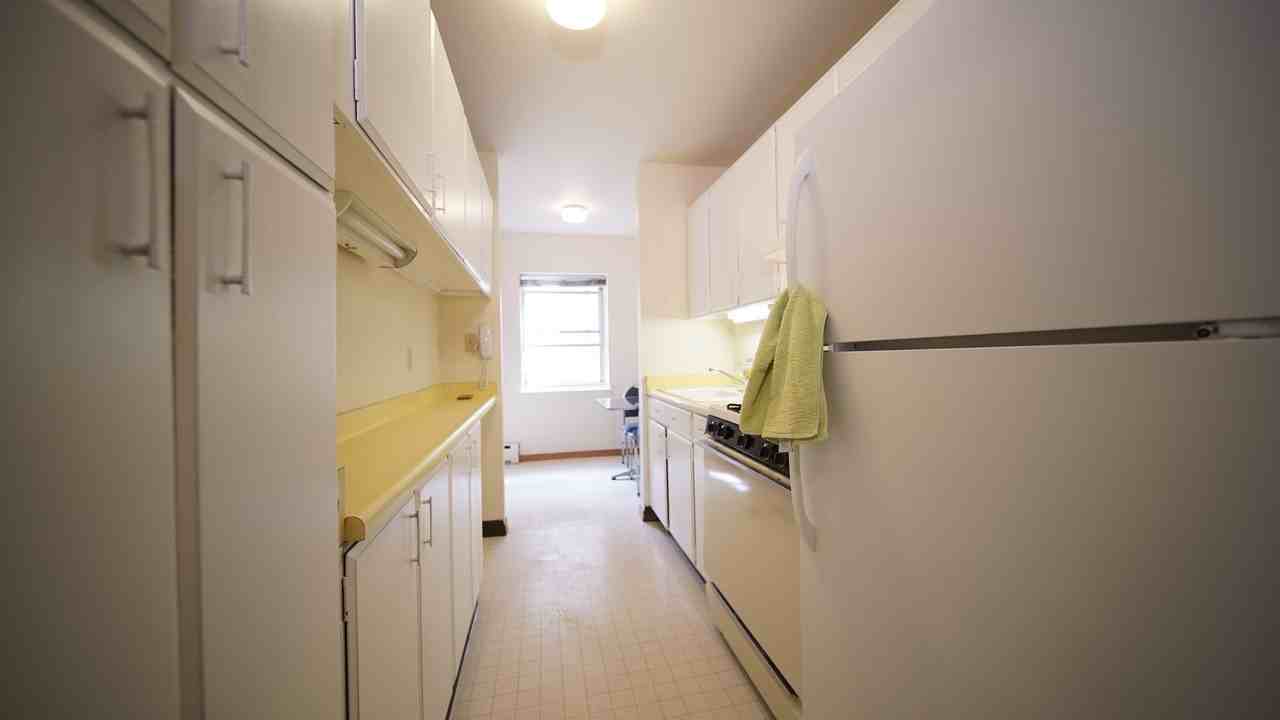 Parkview 726 - Photo 5 of 50