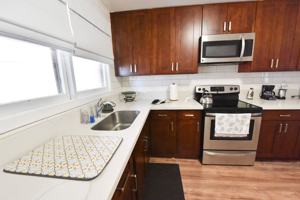 featured image of 938D Kapahulu Ave