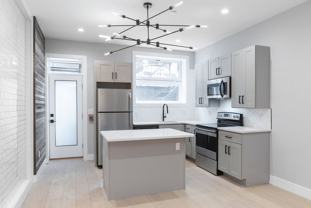 1707 Rittenhouse Sq - Photo 1 of 1