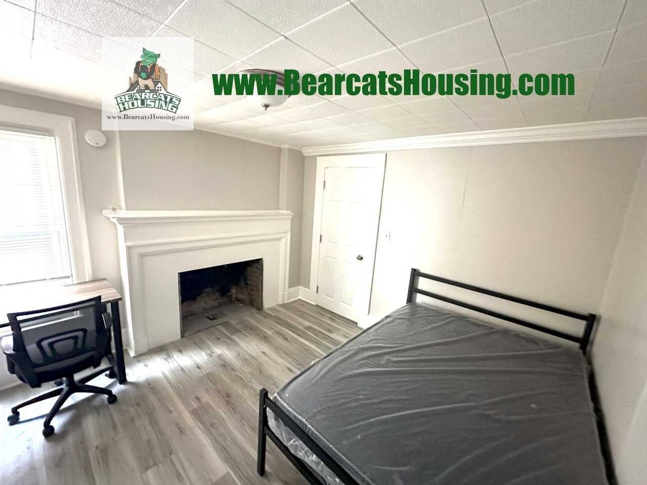 82 Walnut St. - Photo 3 of 8