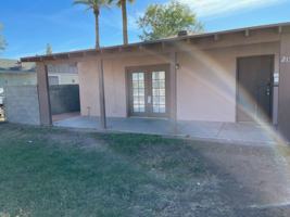 featured image of 2161 W 1st St