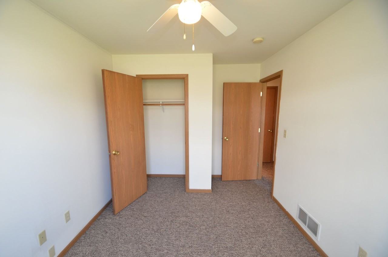 768 Fotis Drive - Photo 3 of 14