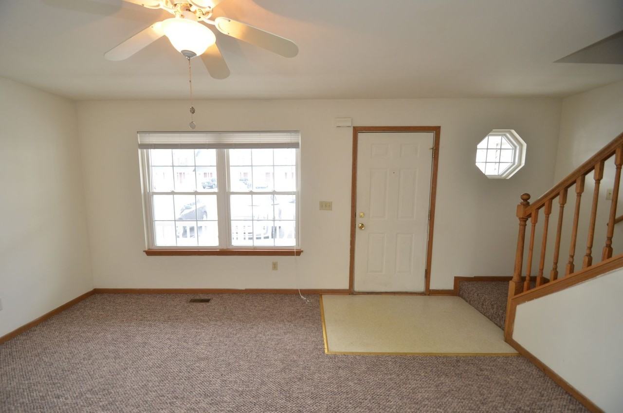 768 Fotis Drive - Photo 5 of 14