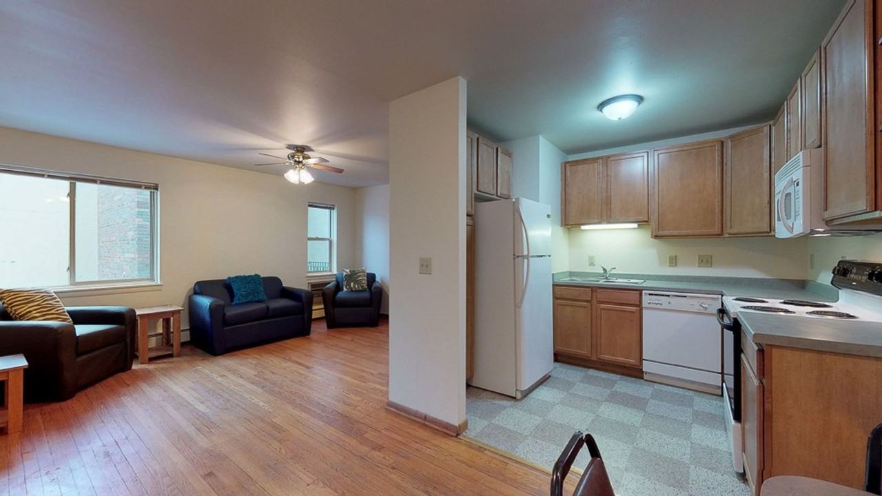 Parkview 746 - Photo 4 of 50