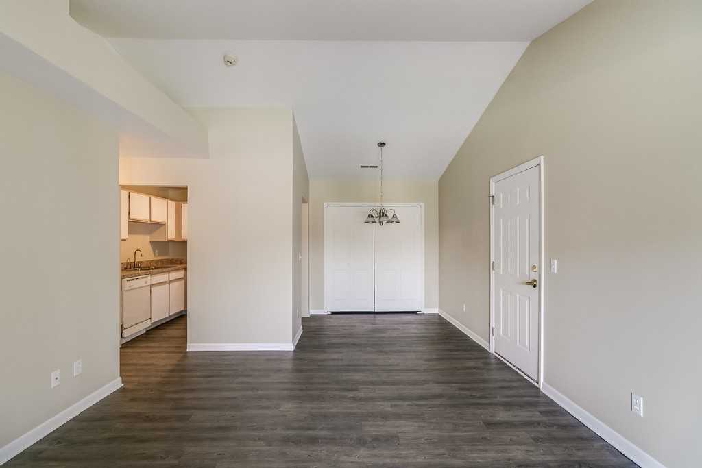 Alana Woods II Apartments - Photo 7 of 43