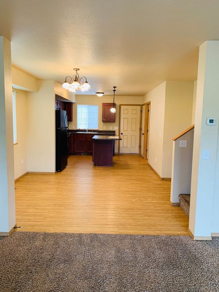 4436 Deveraux - Photo 2 of 12