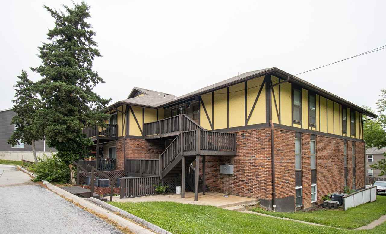 1607 Richardson Apartments in Benton Stephens, Columbia, MO 65201