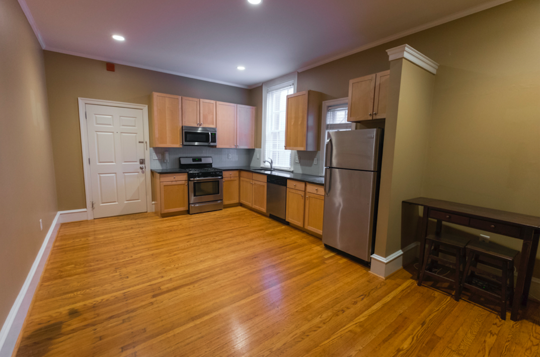 1602 Spruce Street 1602 - Photo 4 of 38