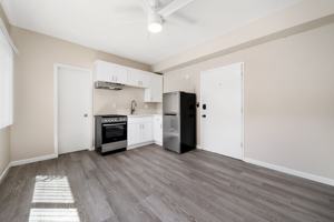 featured image of 1127 E Foothill Blvd