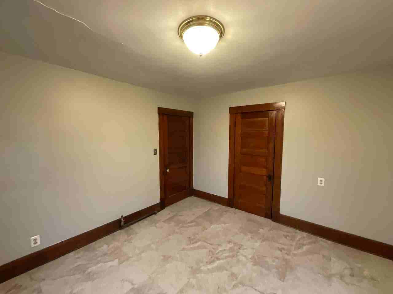 722 High Avenue NW - Photo 3 of 19