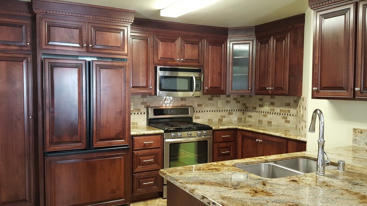 746 W 3rd St - Photo 2 of 30