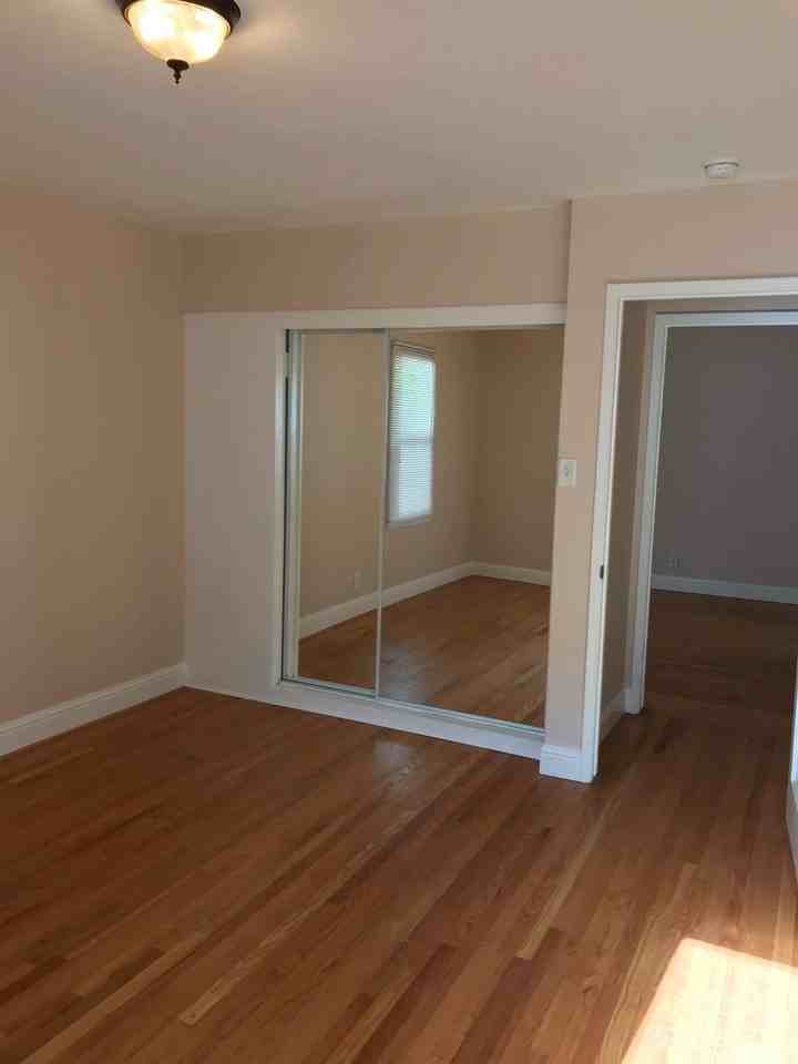 Oak, 3110 - Photo 7 of 23