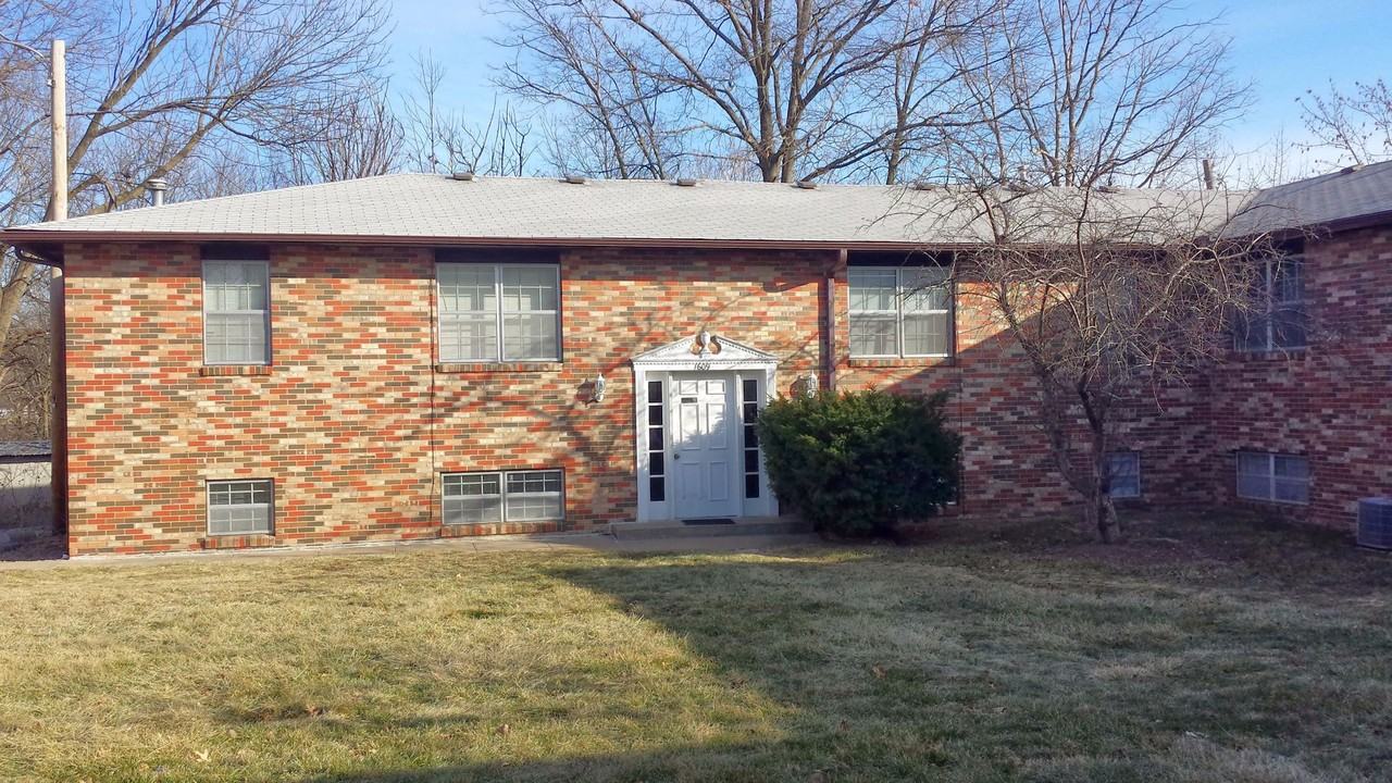 1609 Windsor Apartments in Benton Stephens, Columbia, MO 65201 Zumper