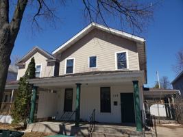 featured image of 716 Washington St