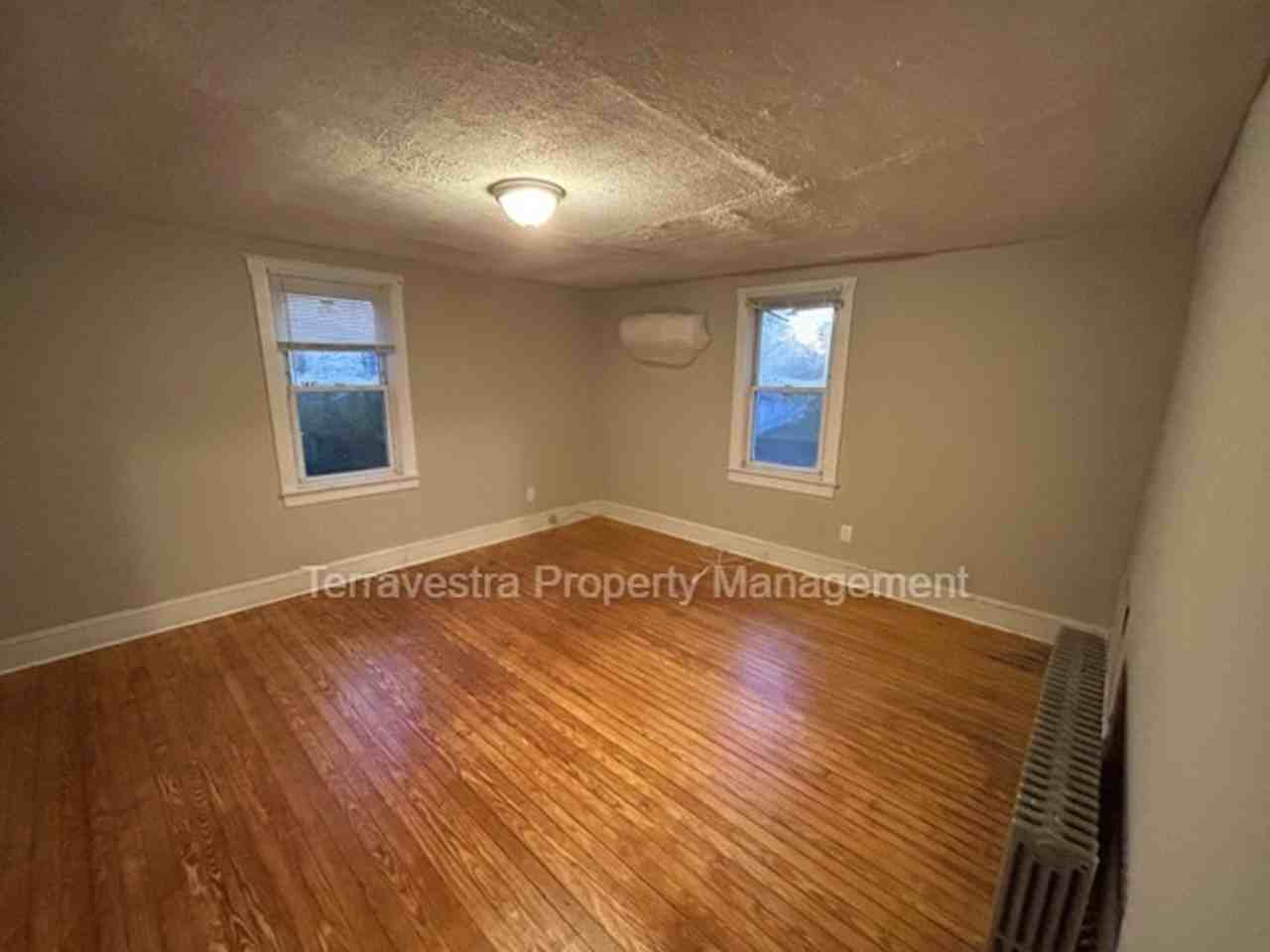 23-25 W Pitman Street - Photo 3 of 19