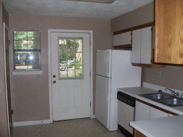 2349 Horne Avenue - Photo 3 of 8