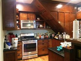 featured image of 215 Packard St