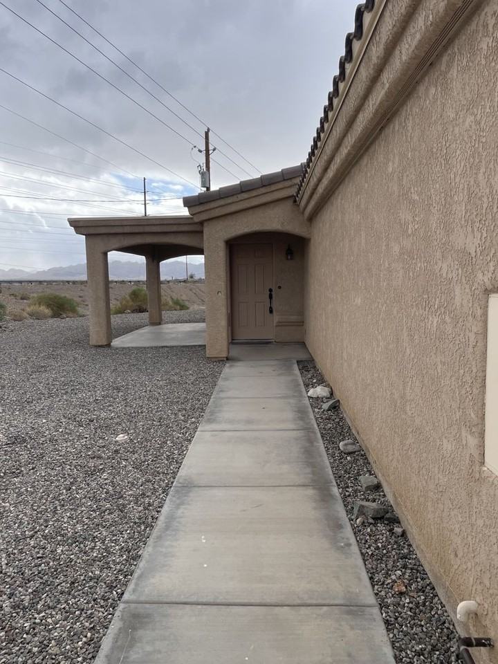 FREM2270 - Photo 2 of 23