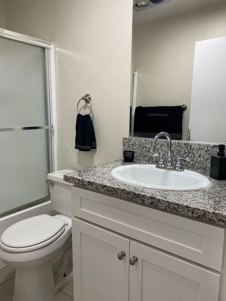 8608 Foothill Boulevard - Photo 7 of 34