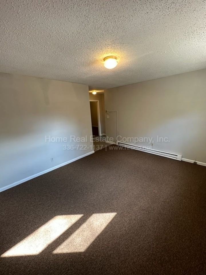 151 Westdale Ave #C - Photo 2 of 7