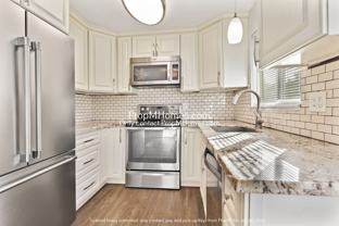 3225 Se Alder Ct #1 - Photo 1 of 1